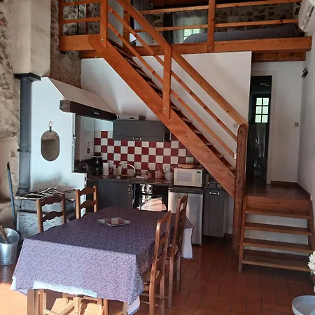 Holiday home La Bergerie